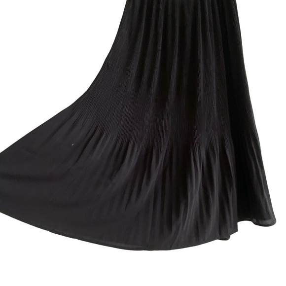 Adrianna Papell Dresses & Skirts - NEW! Adrianna Papell Black Maxi Skirt Pleated M